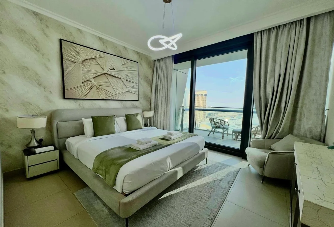Studio Apartment – Binghatti Canal | Low Floor | Furnished | Spacious Studio